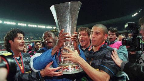 uefa cup final 1998
